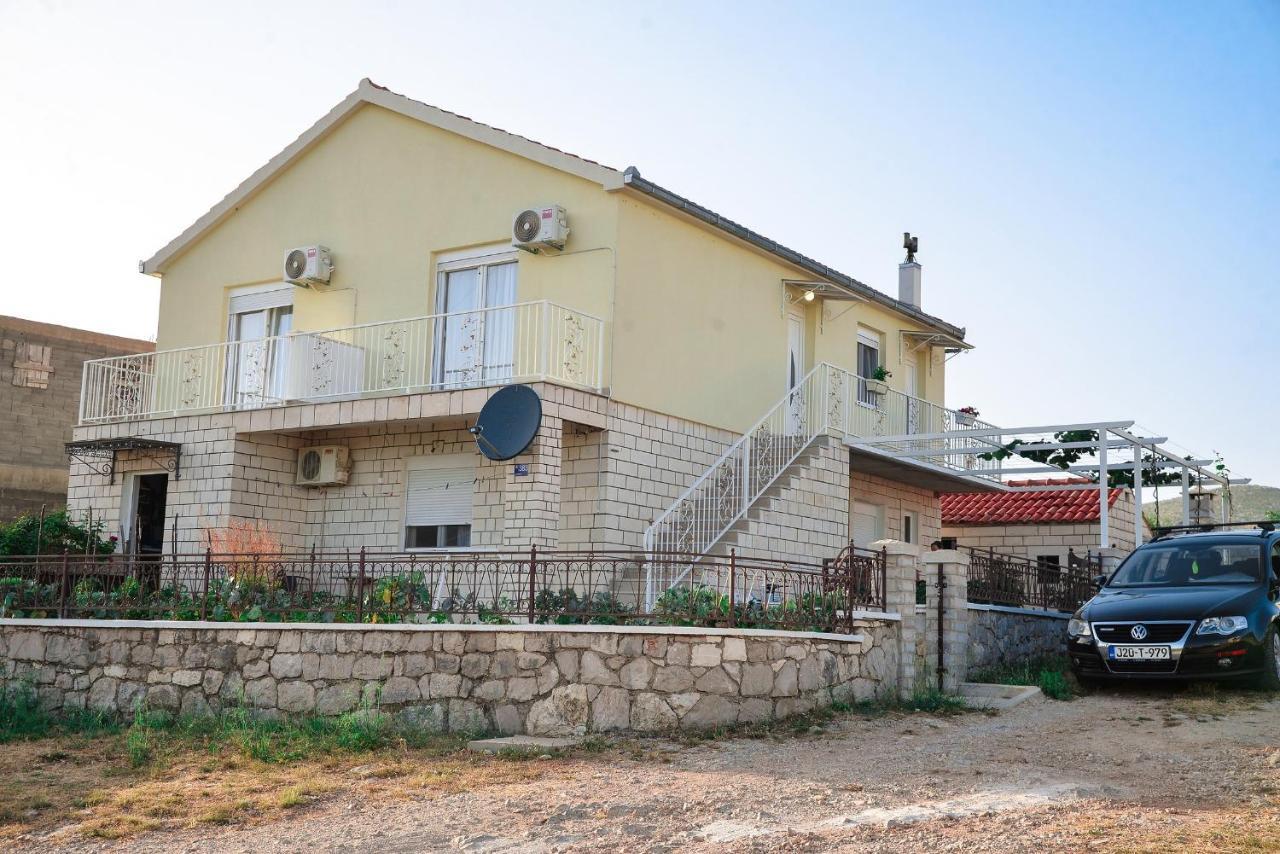 Apartments Siesta Ivanica Exterior foto